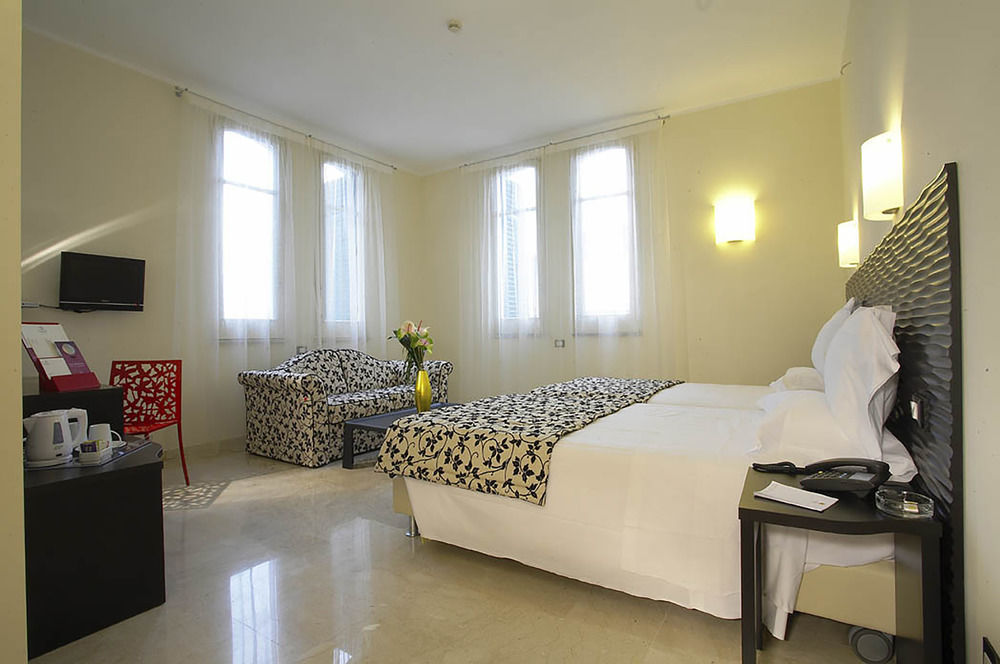 Hotel Garibaldi Palermo Habitación foto